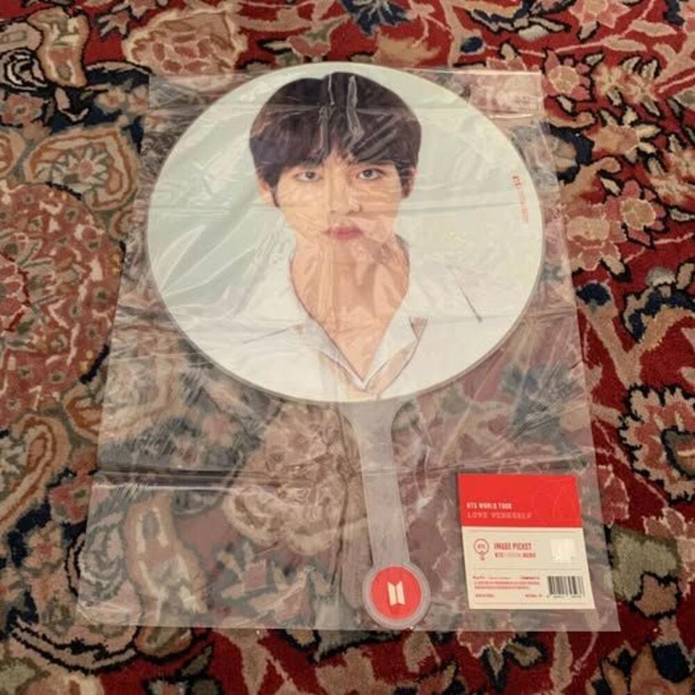 Official BTS Love Yourself World Tour Image Picket - V